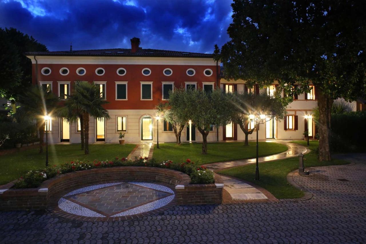 Villa Tiziano Residence Rosa Ngoại thất bức ảnh