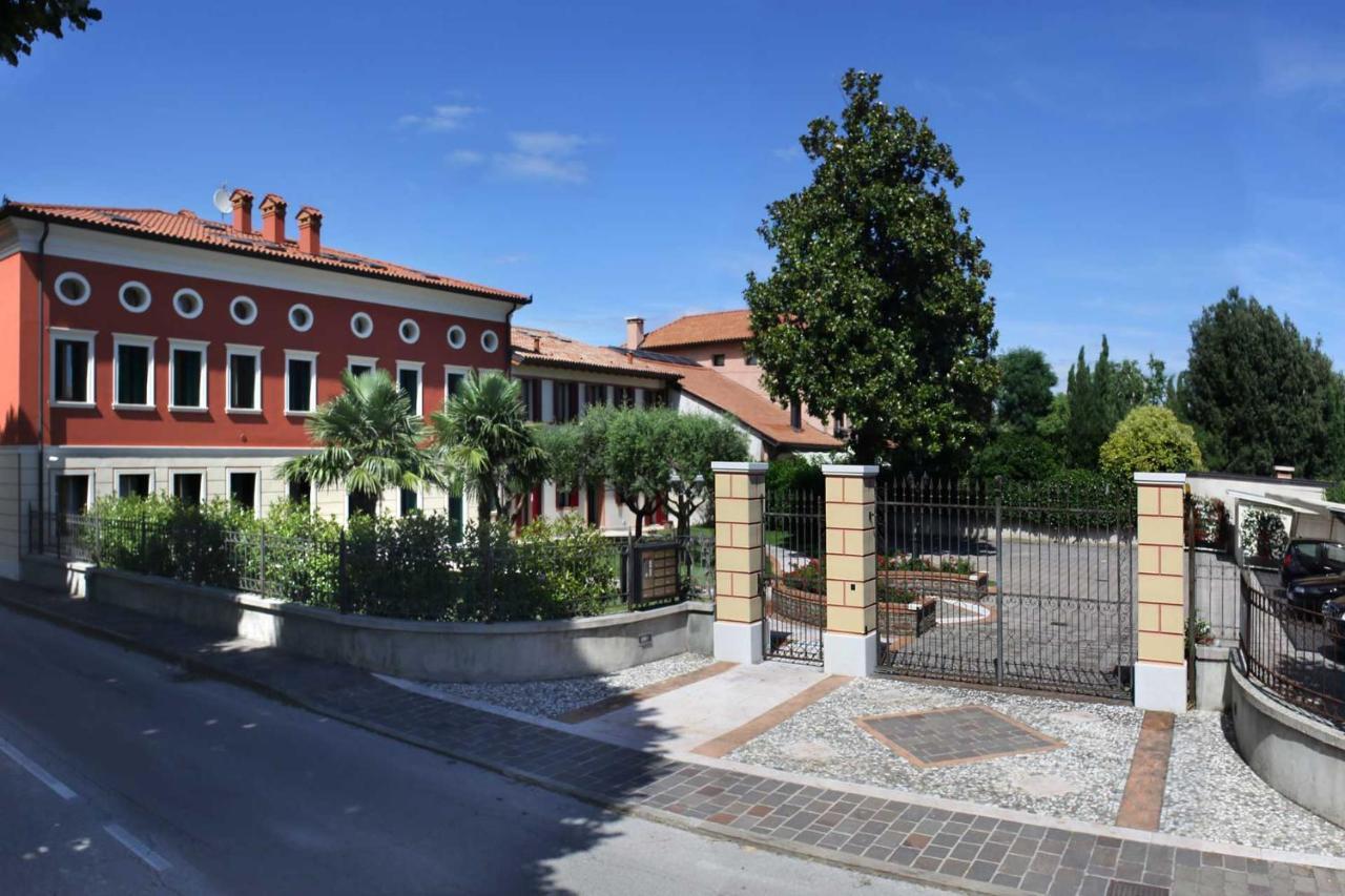 Villa Tiziano Residence Rosa Ngoại thất bức ảnh